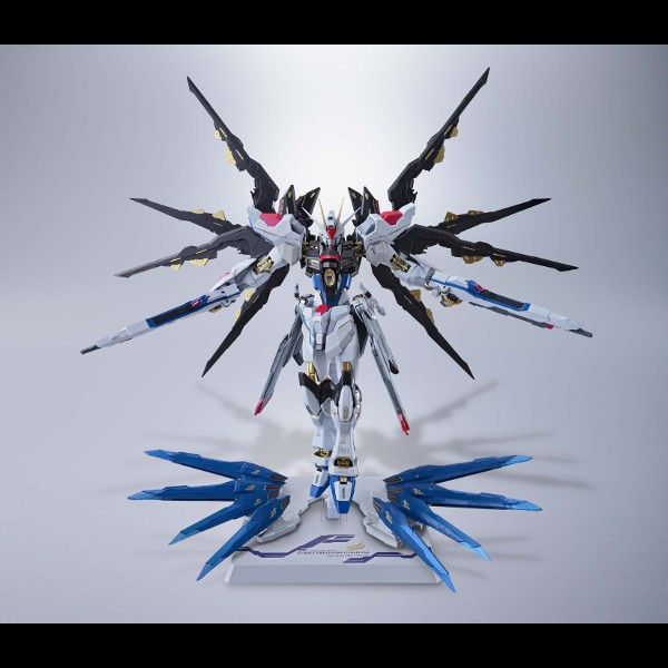 送料無料 バンダイ Metal Build ストライクフリーダムガンダム フィギュア ホビーの通販なら Metalbox メタルボックス