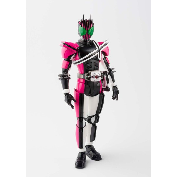 送料無料 バンダイ S H Figuarts 真骨彫製法 仮面ライダーディケイド フィギュア ホビーの通販なら Metalbox メタルボックス