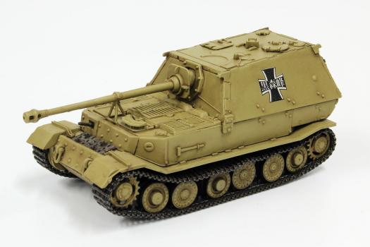 【予約2024年10月】ガールズ&パンツァー 1/72重駆逐戦車エレファント黒森峰女学園 1/72重駆逐戦車エレファント黒森峰女学園 プラッツ